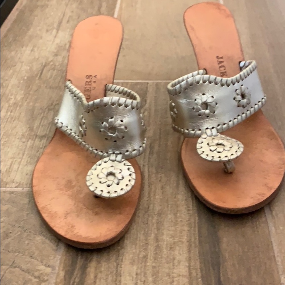 Resort wedges